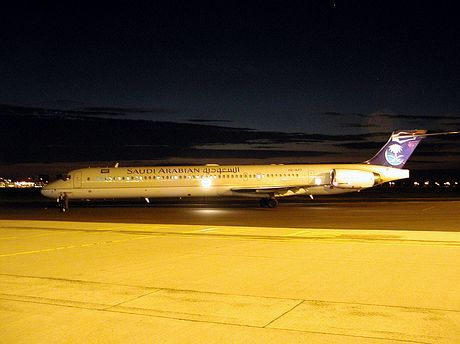 Saudi Arabian Airlines - MD-90