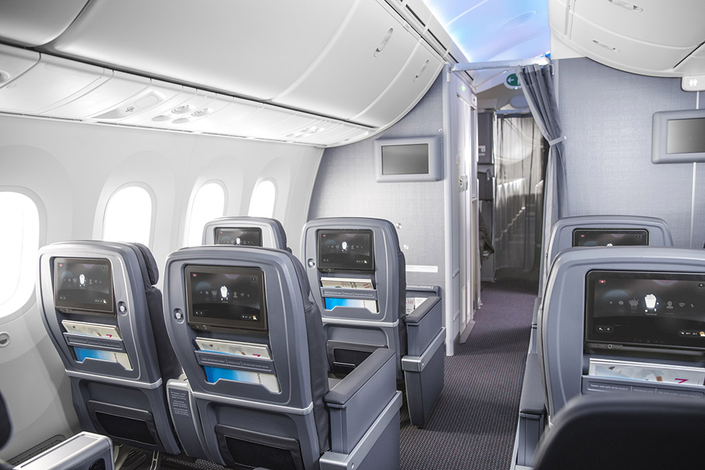 Sedadla Premium Economy v Dreamlineru (foto: American Airlines)