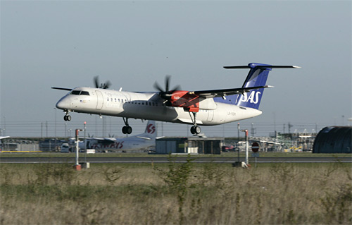 SAS - Dash 8 Q400