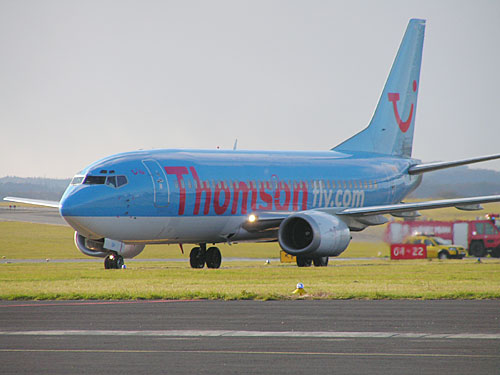 Thomsonfly - Boeing 737-300