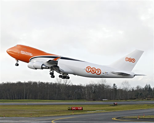 TNT Global Express - Boeing 747-400ER